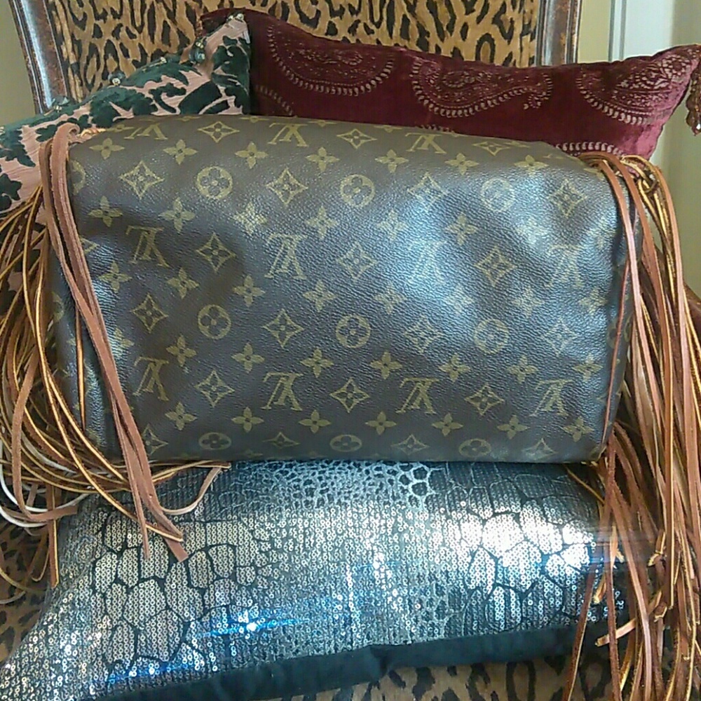 (SOLD)AUTHENTIC LOUIS VUITTON CUSTOM SPEEDY 35 - Picture 4 of 8